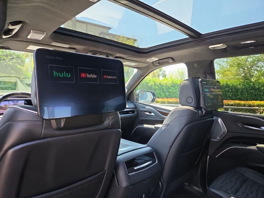 2024 Cadillac Escalade Sport Platinum