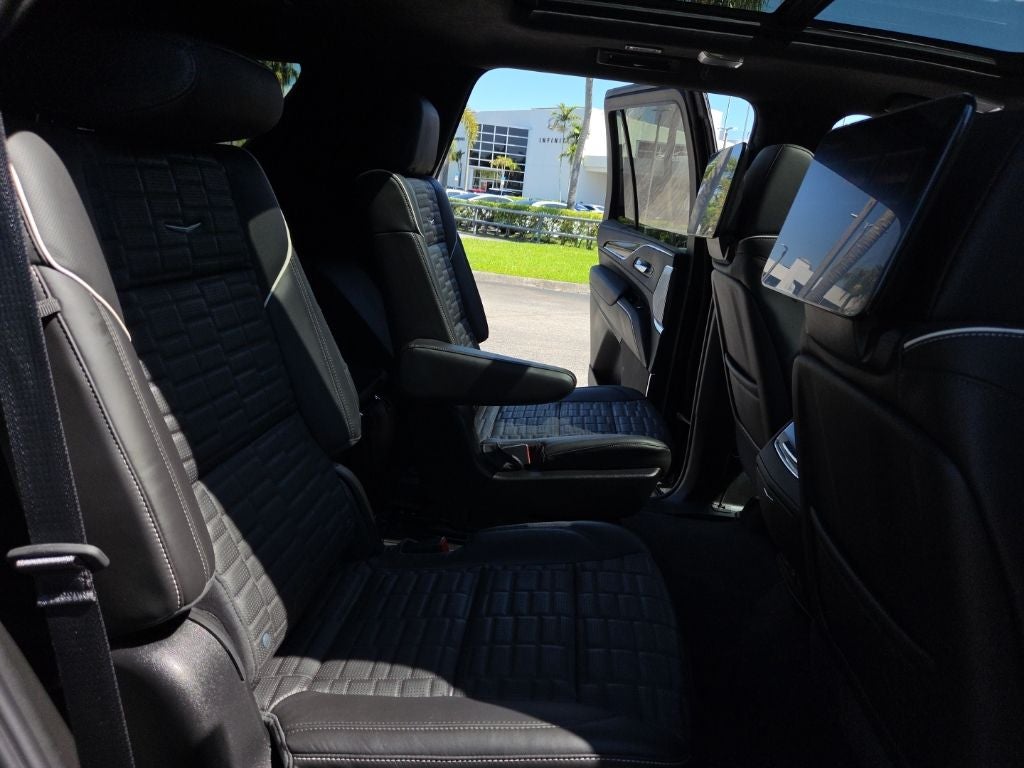 2024 Cadillac Escalade Sport Platinum