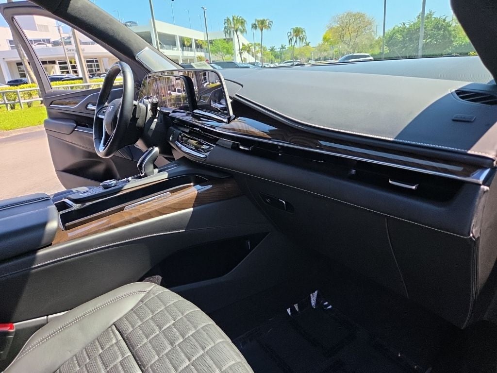 2024 Cadillac Escalade Sport Platinum