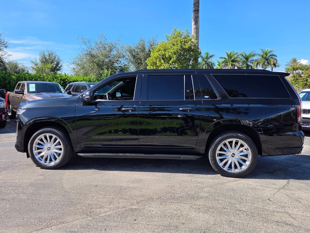 2023 Cadillac Escalade ESV Premium