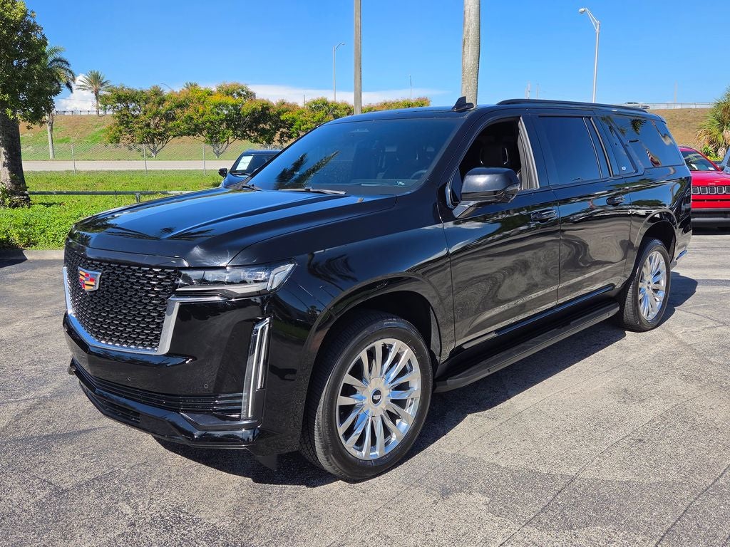 2023 Cadillac Escalade ESV Premium