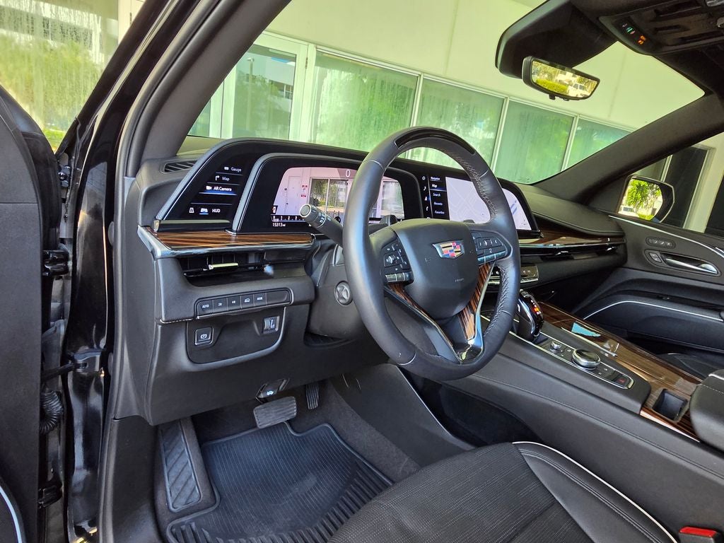 2023 Cadillac Escalade ESV Premium