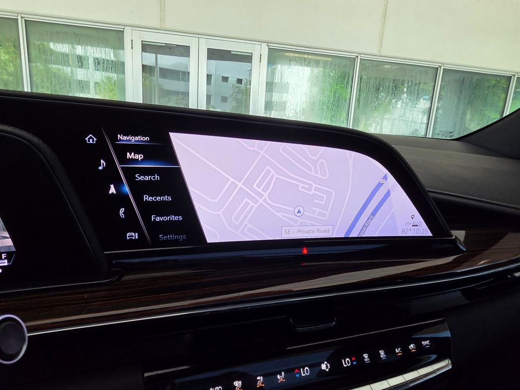 2023 Cadillac Escalade ESV Premium