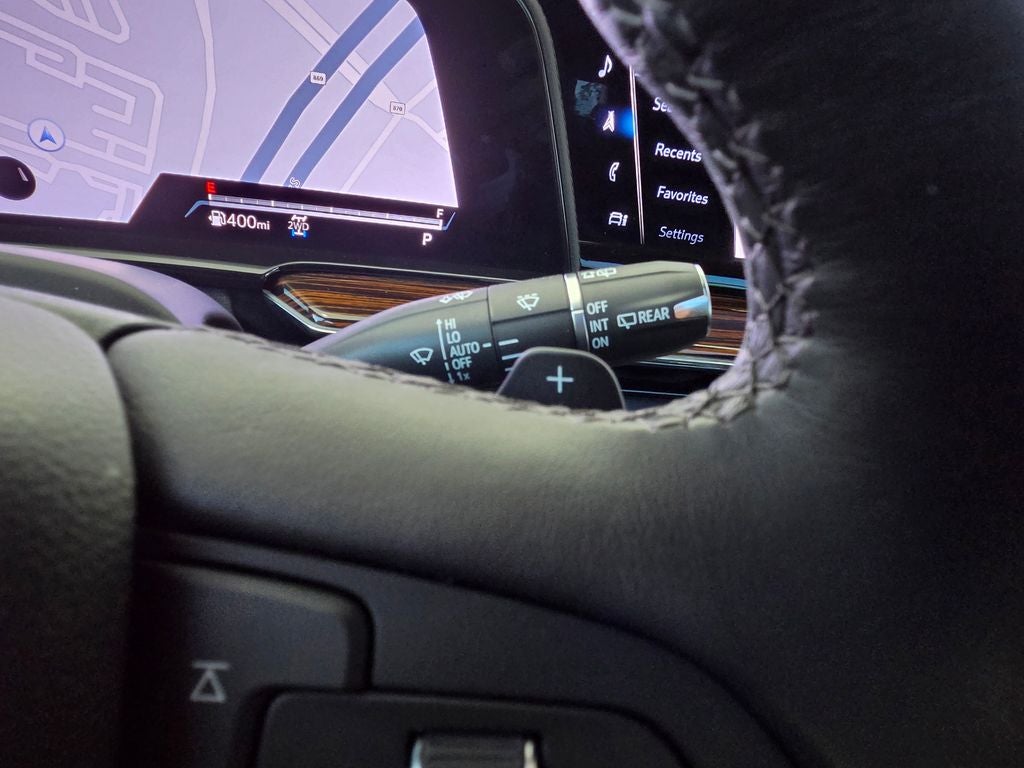 2023 Cadillac Escalade ESV Premium