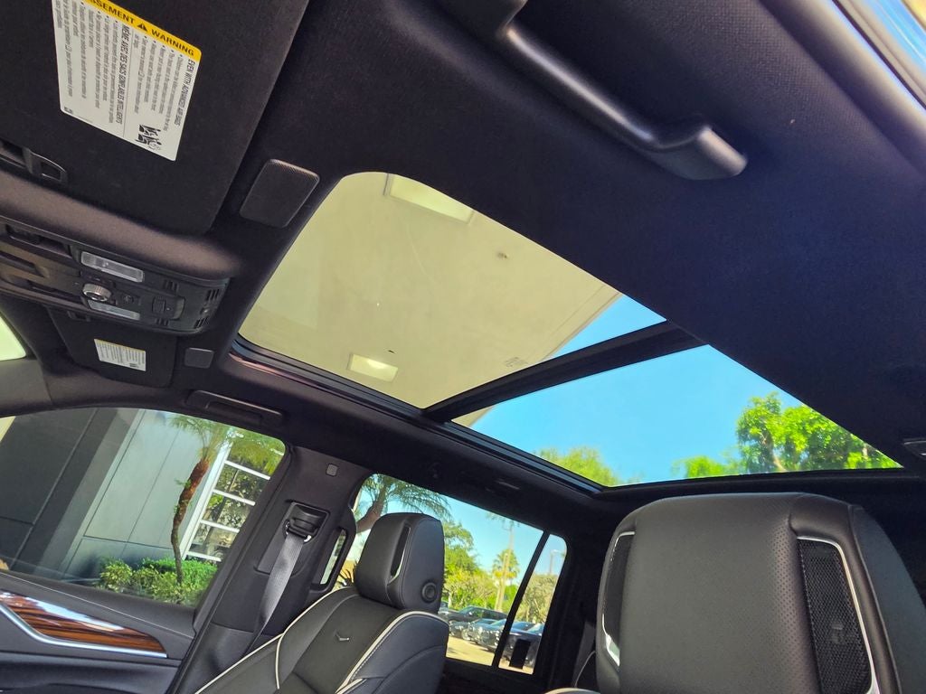 2023 Cadillac Escalade ESV Premium