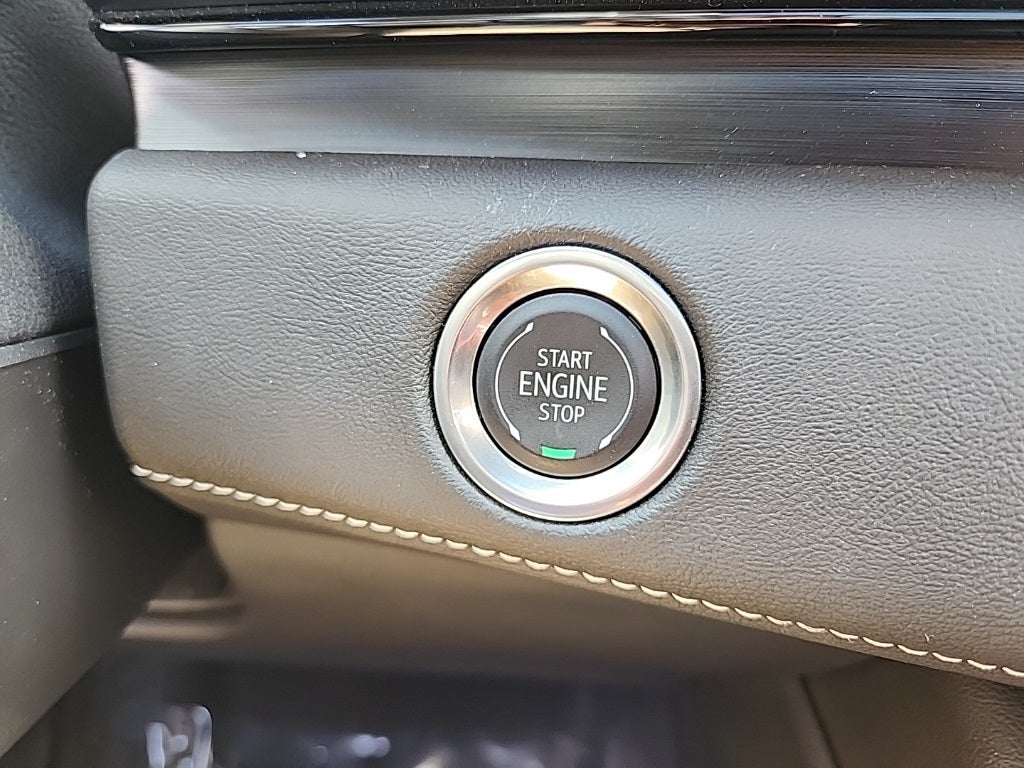 2024 Cadillac Escalade ESV Premium
