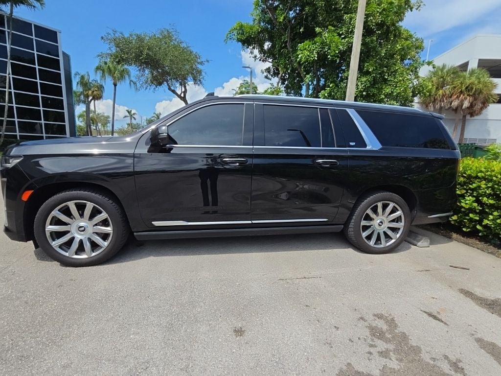 2022 Cadillac Escalade ESV Premium Luxury Platinum