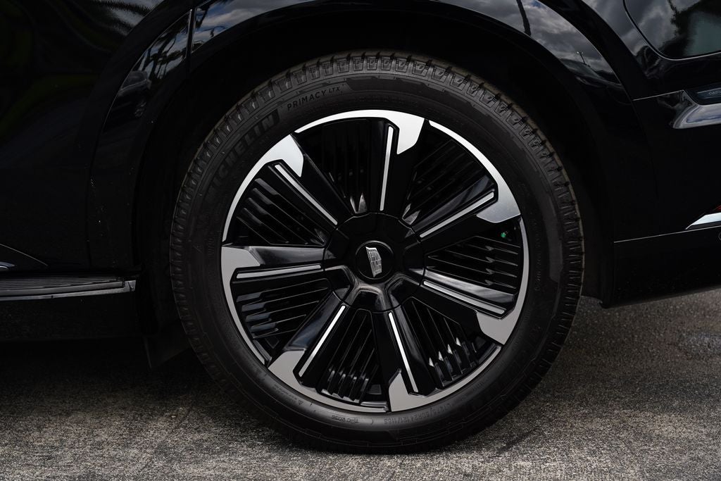 2025 Cadillac ESCALADE IQ Sport 1