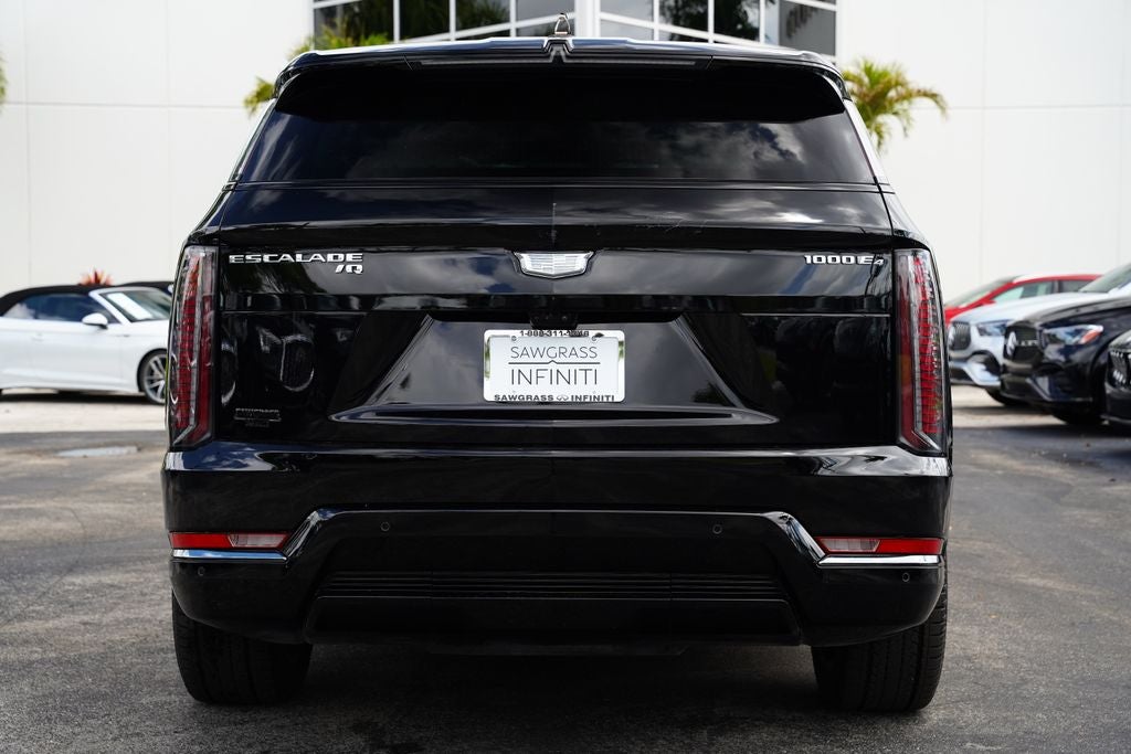2025 Cadillac ESCALADE IQ Sport 1