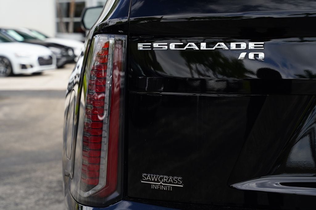 2025 Cadillac ESCALADE IQ Sport 1