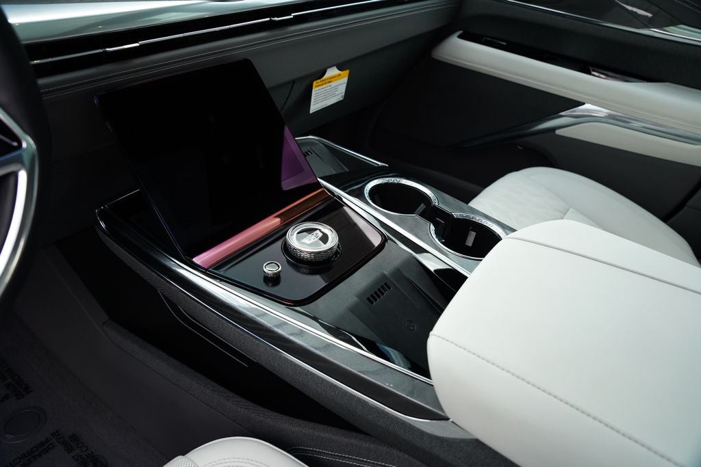 2025 Cadillac ESCALADE IQ Sport 1