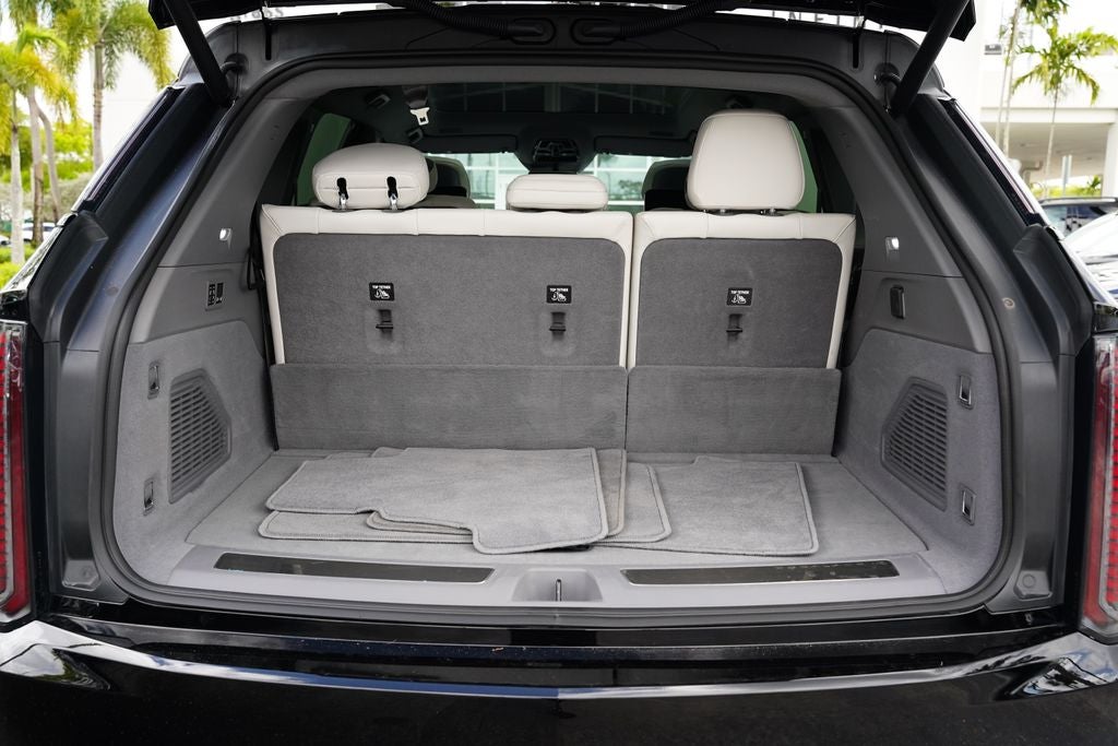 2025 Cadillac ESCALADE IQ Sport 1