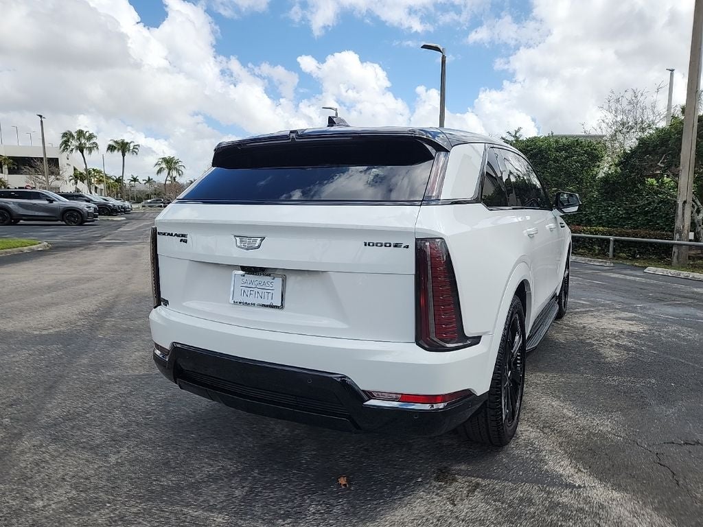 2025 Cadillac ESCALADE IQ Sport 2