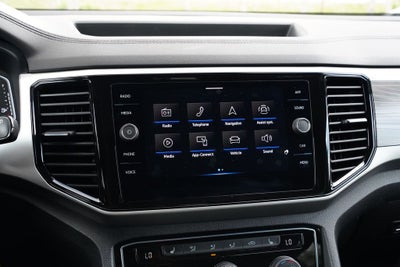 2023 Volkswagen Atlas Cross Sport 2.0T SE w/Technology