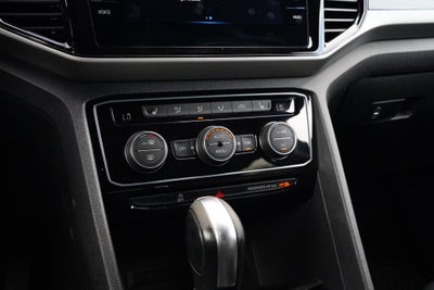 2023 Volkswagen Atlas Cross Sport 2.0T SE w/Technology