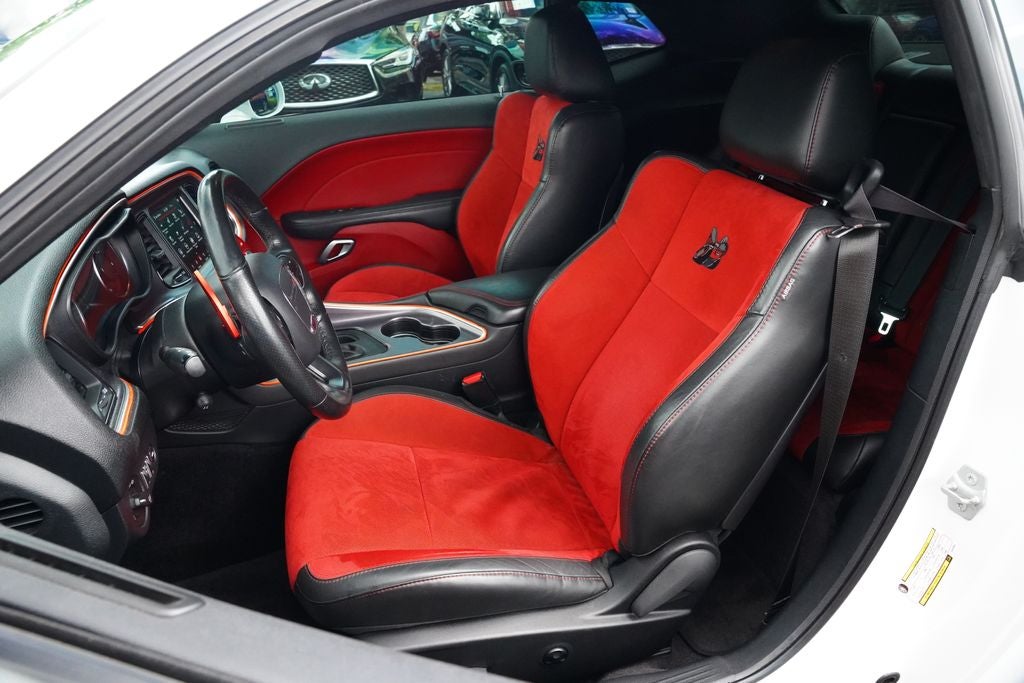 2018 Dodge Challenger Base