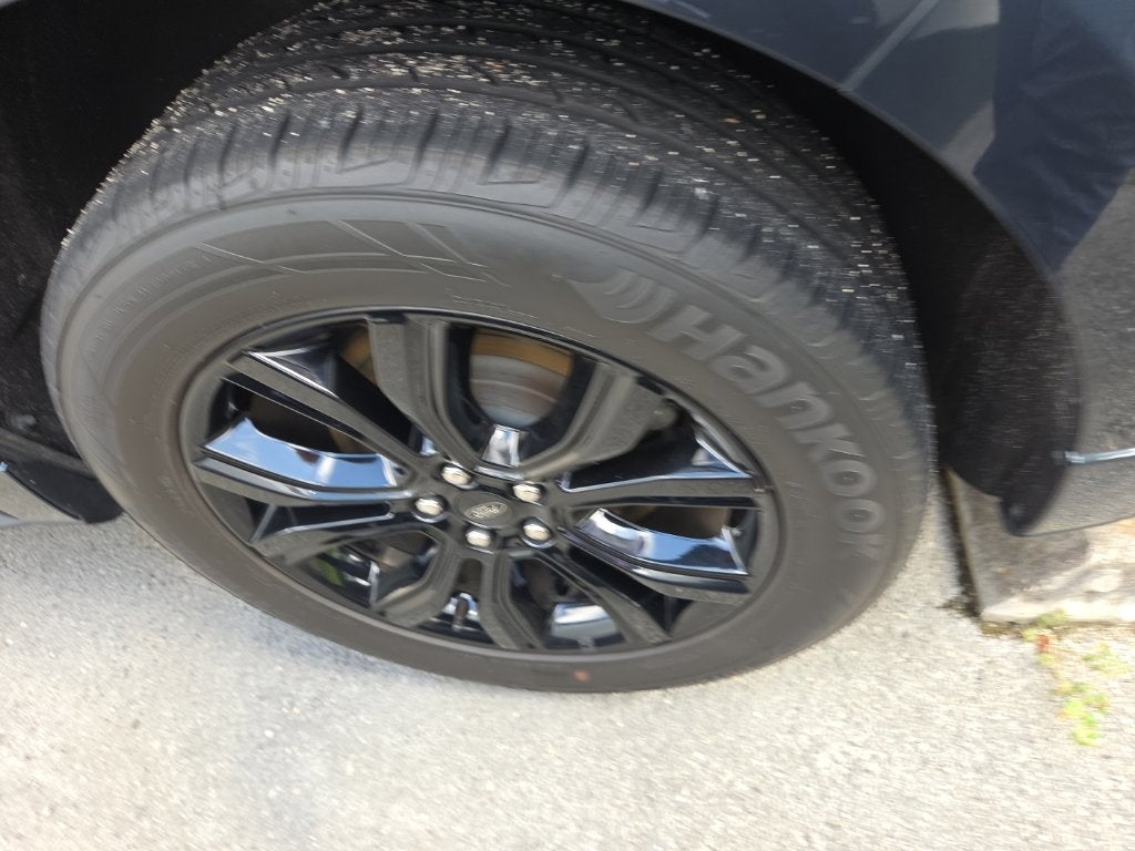 2024 Ford Edge SE