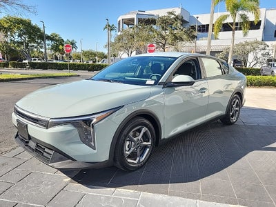 2025 Kia K4 LXS