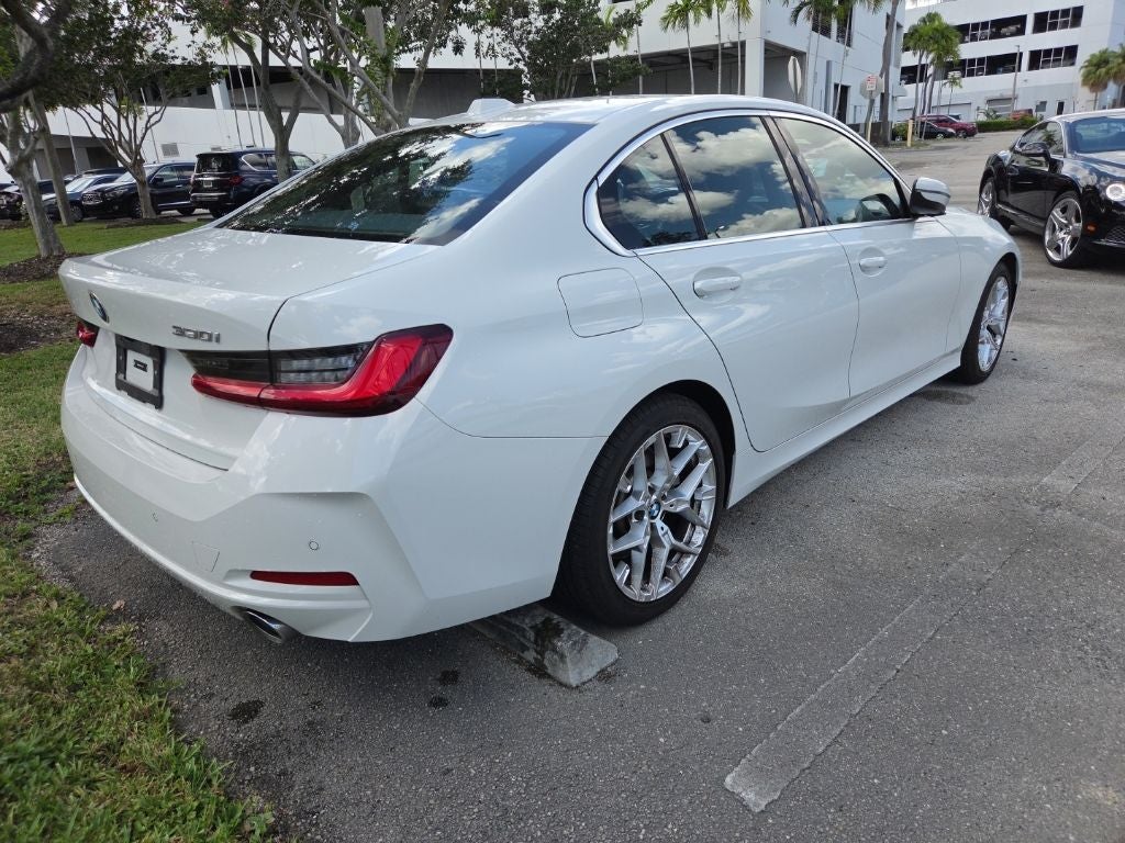 2025 BMW 3 Series 330i