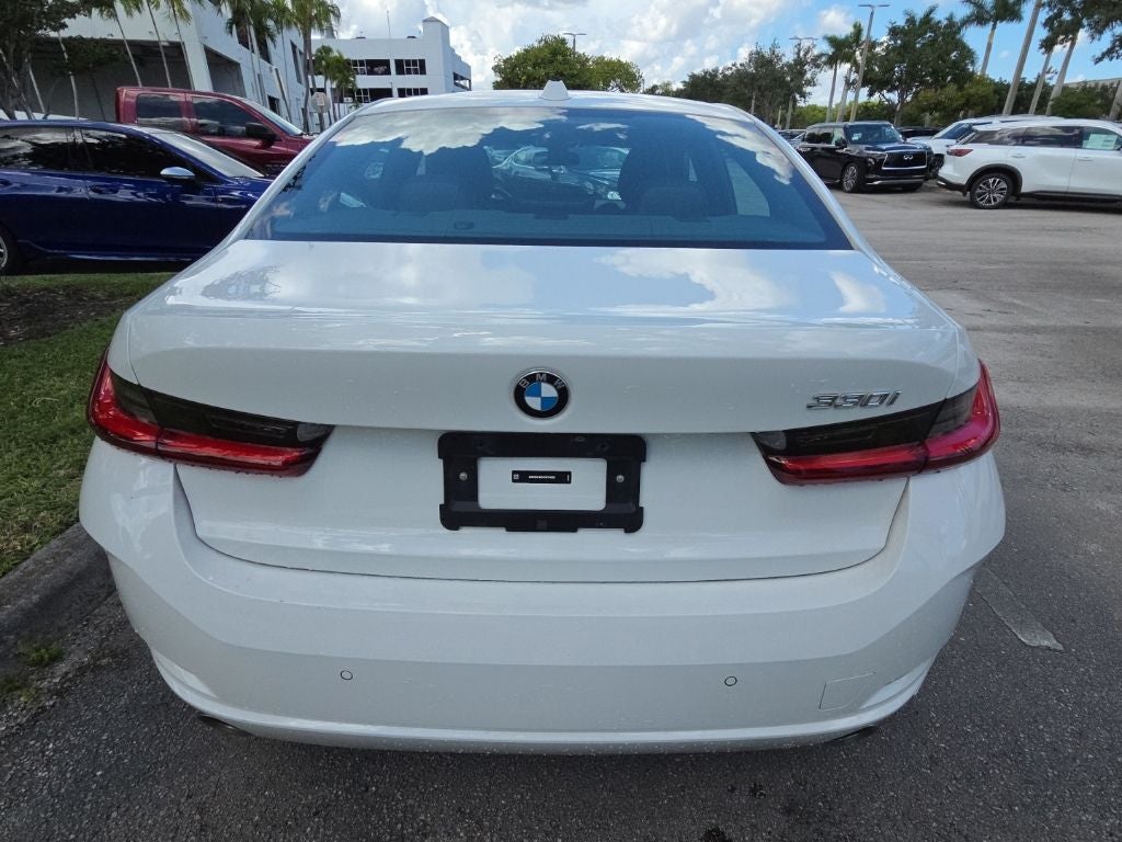 2025 BMW 3 Series 330i