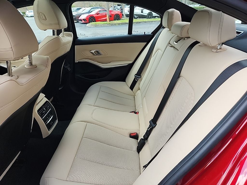 2026 BMW 3 Series 330i