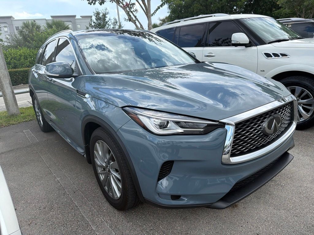 2023 INFINITI QX50 LUXE