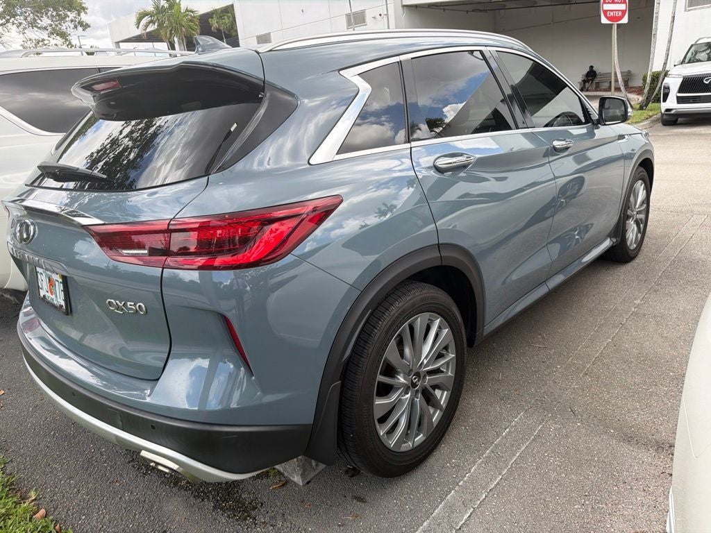 2023 INFINITI QX50 LUXE