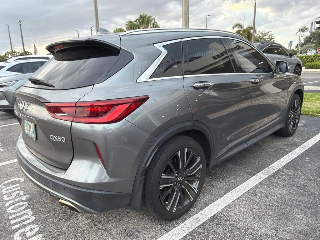 2022 INFINITI QX50 LUXE