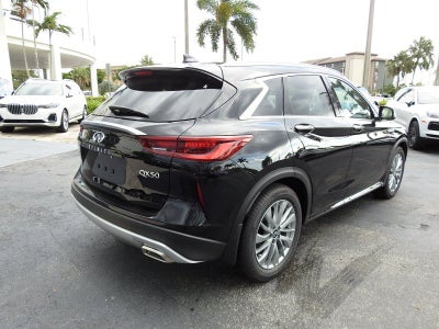 2023 INFINITI QX50 LUXE