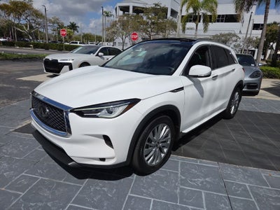 2023 INFINITI QX50 LUXE