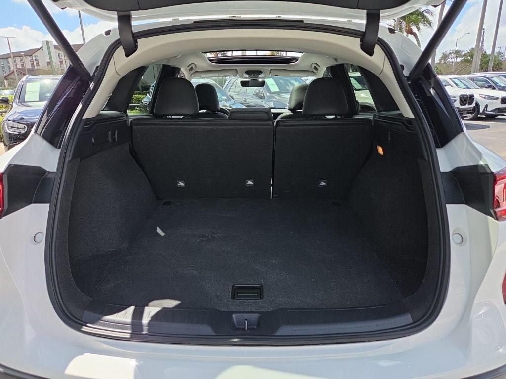 2023 INFINITI QX50 LUXE