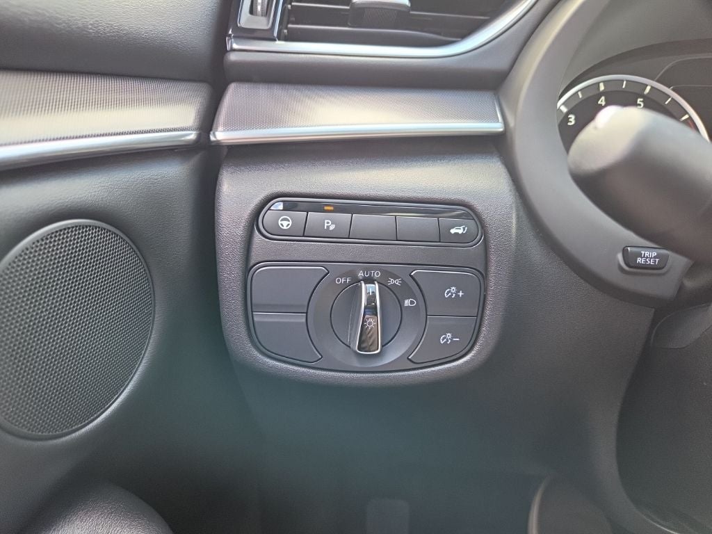 2023 INFINITI QX50 LUXE