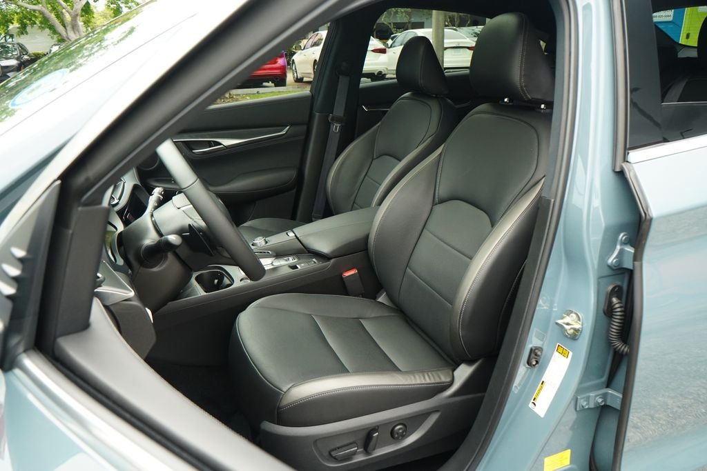 2025 INFINITI QX55 LUXE