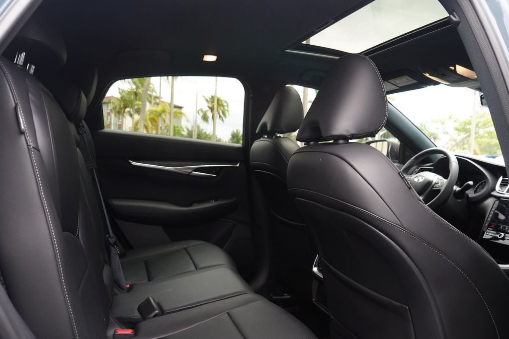 2025 INFINITI QX55 LUXE