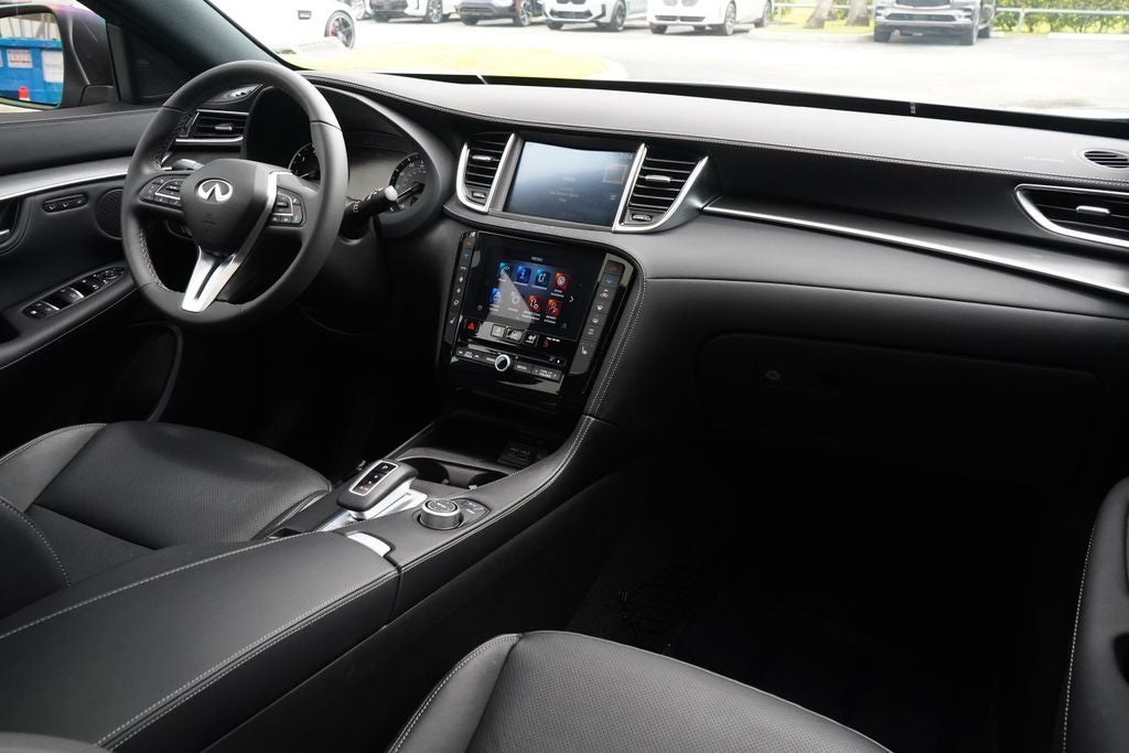 2025 INFINITI QX55 LUXE
