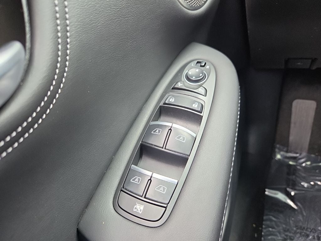 2023 INFINITI QX55 ESSENTIAL CERTIFIED PRE OWNED!!