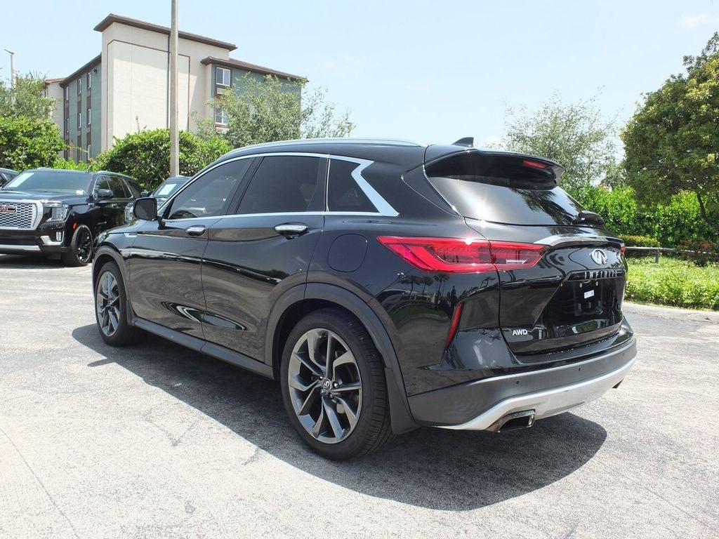 2019 INFINITI QX50 ESSENTIAL LOADED W/ SENSORY PACKAGE!