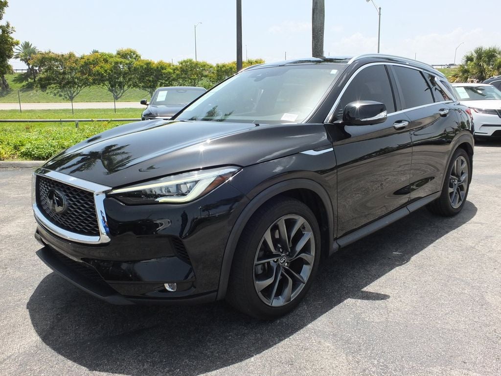 2019 INFINITI QX50 ESSENTIAL LOADED W/ SENSORY PACKAGE!