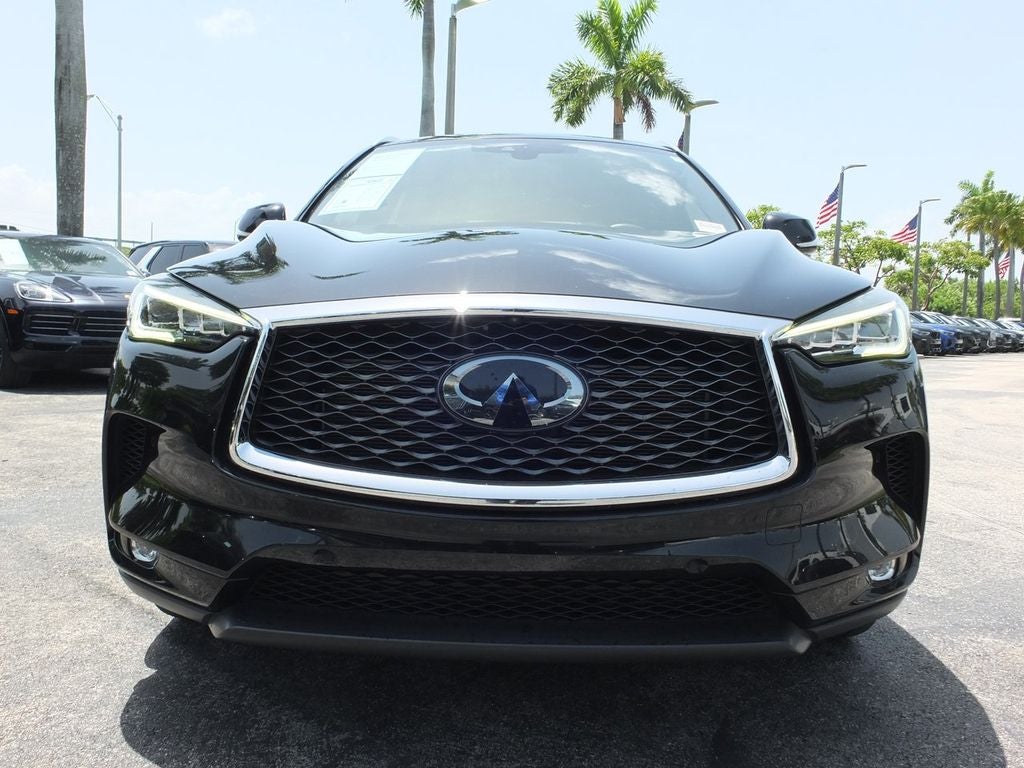2019 INFINITI QX50 ESSENTIAL LOADED W/ SENSORY PACKAGE!
