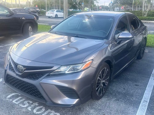 2018 Toyota Camry SE