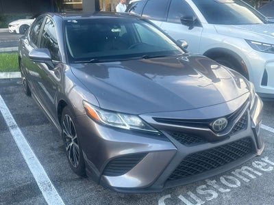 2018 Toyota Camry SE