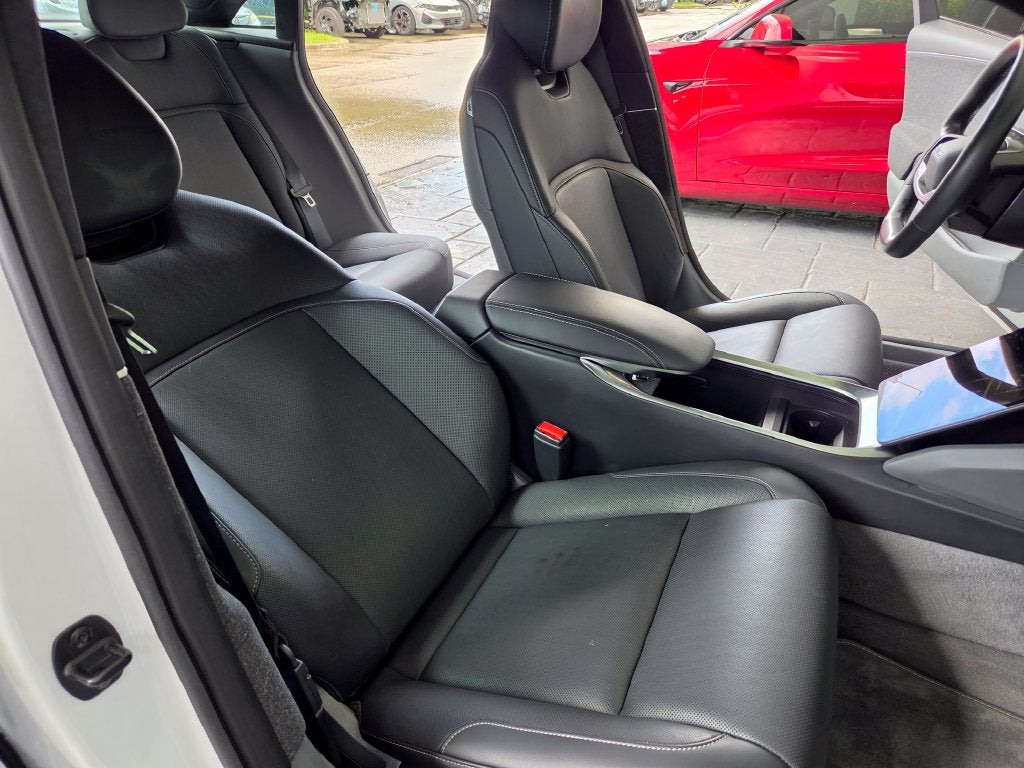 2024 Lucid Air Pure