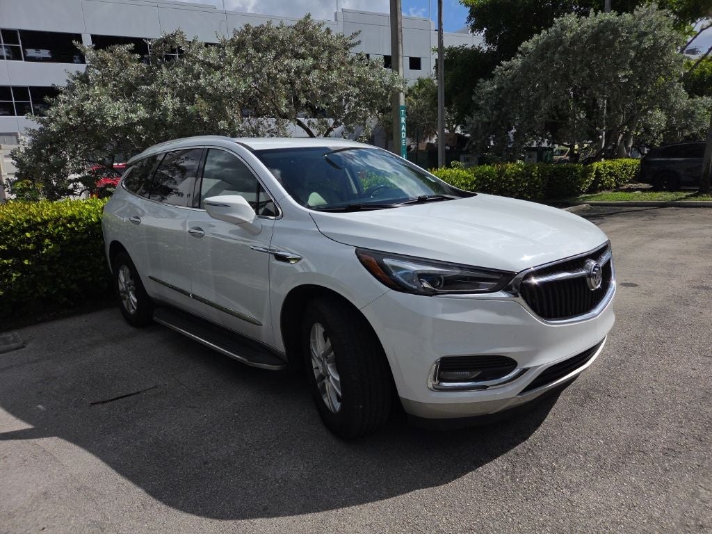 2020 Buick Enclave Essence