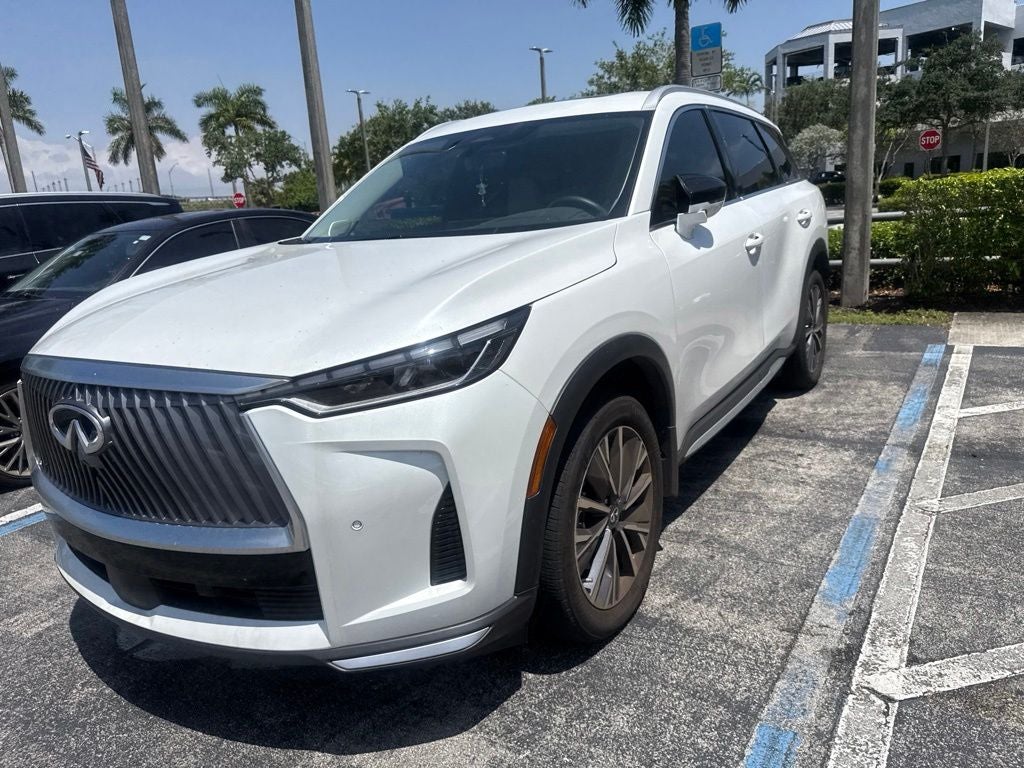 2026 INFINITI QX60 LUXE