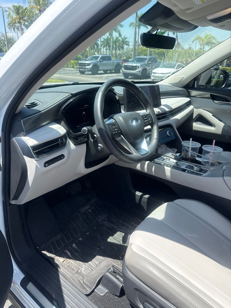 2026 INFINITI QX60 LUXE