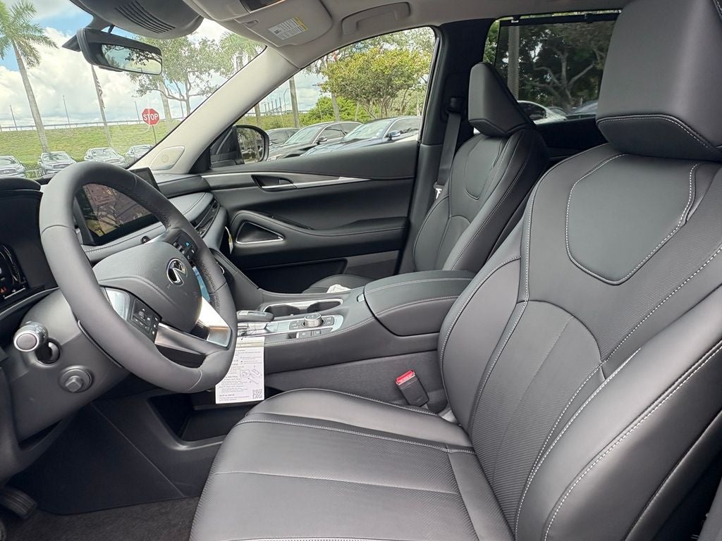 2026 INFINITI QX60 LUXE