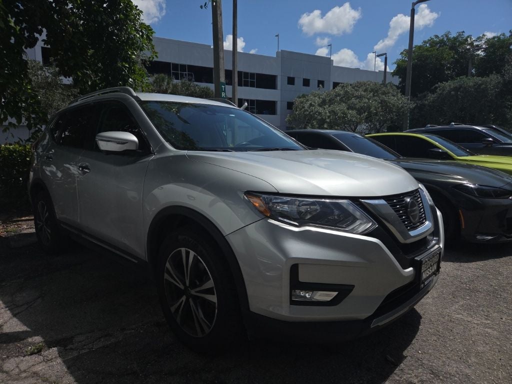 2018 Nissan Rogue SL