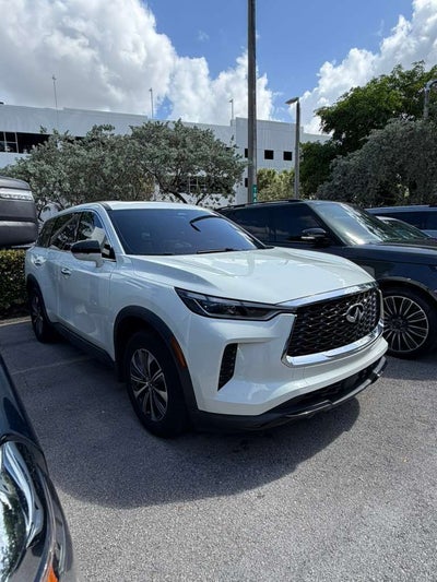 2022 INFINITI QX60 PURE