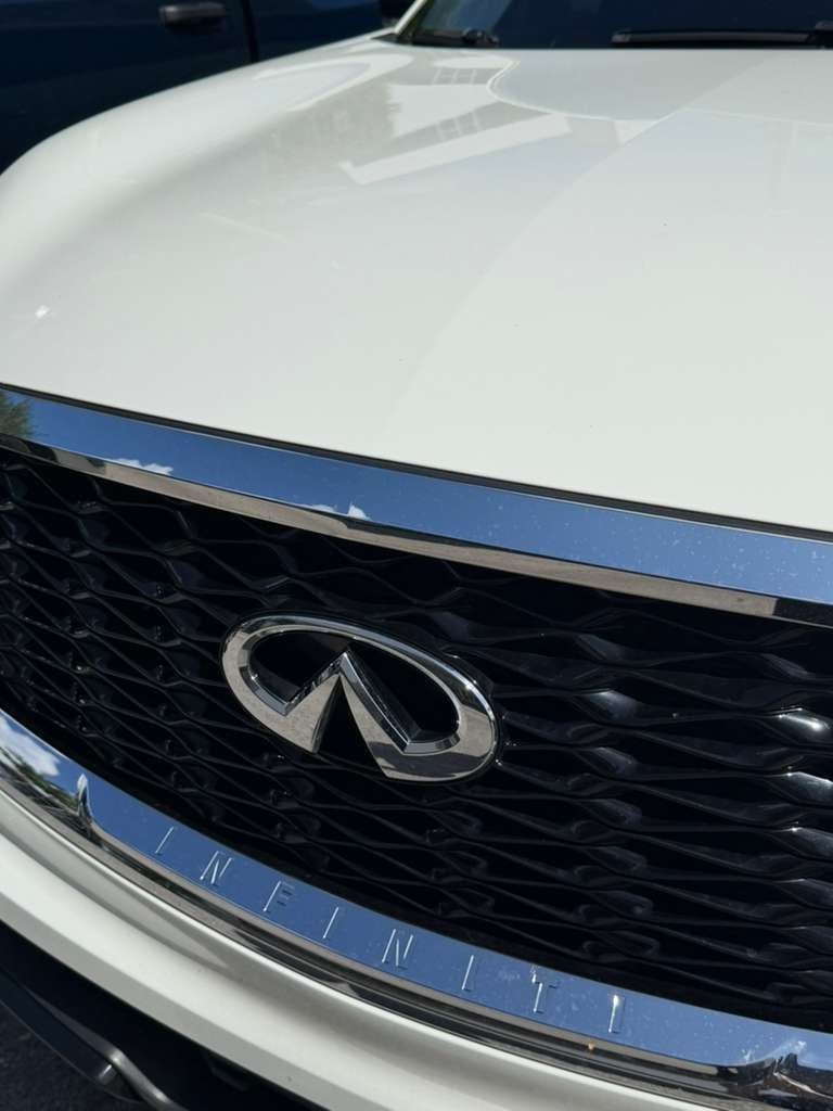 2022 INFINITI QX60 PURE