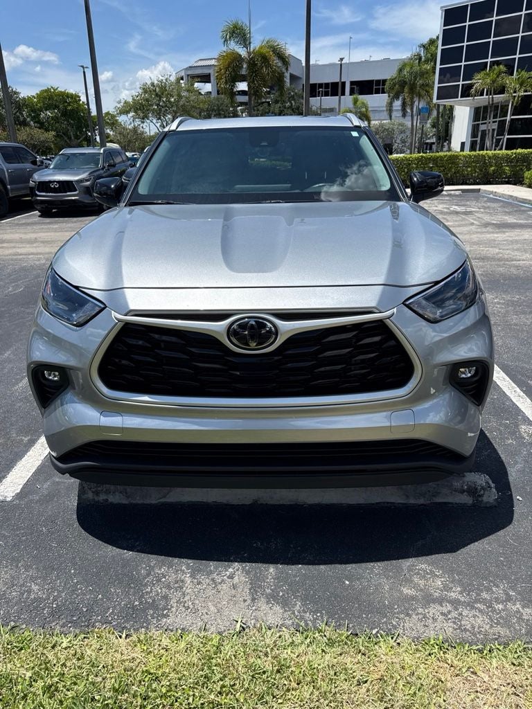 2023 Toyota Highlander XLE